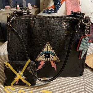 Coach pyramid eye Rogue